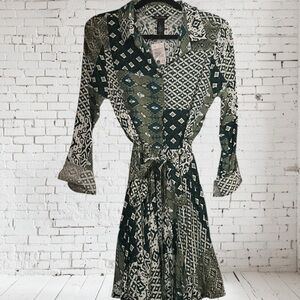 Green Patterned Long Sleeve Dress